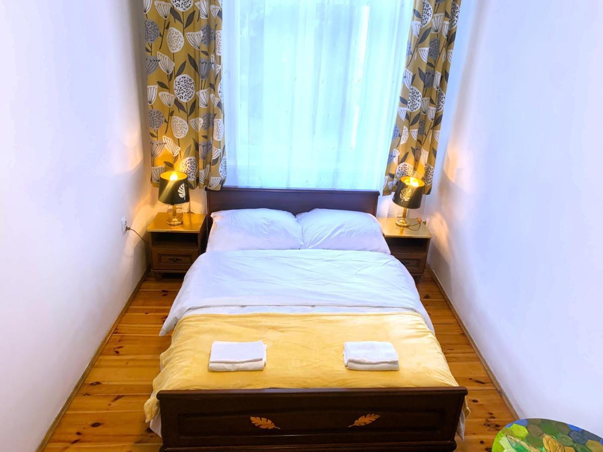 Rynekart Apartment Swidnica  Luaran gambar