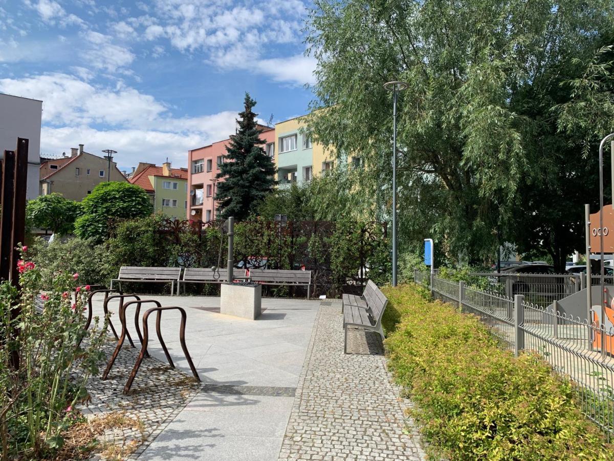 Rynekart Apartment Swidnica  Luaran gambar